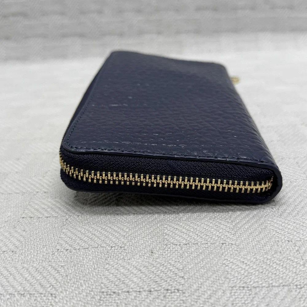 DKNY‎ Wallet Womens One Size Blue Leather Zip Around Logo Credit Card Organizer